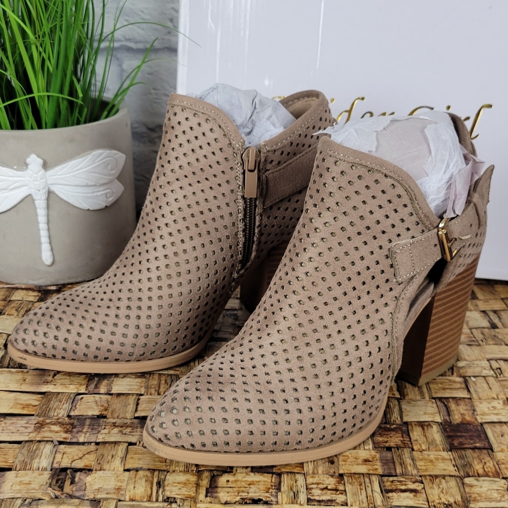 Arider Baka booties 6.5